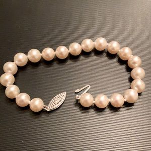 14k pearl bracelet